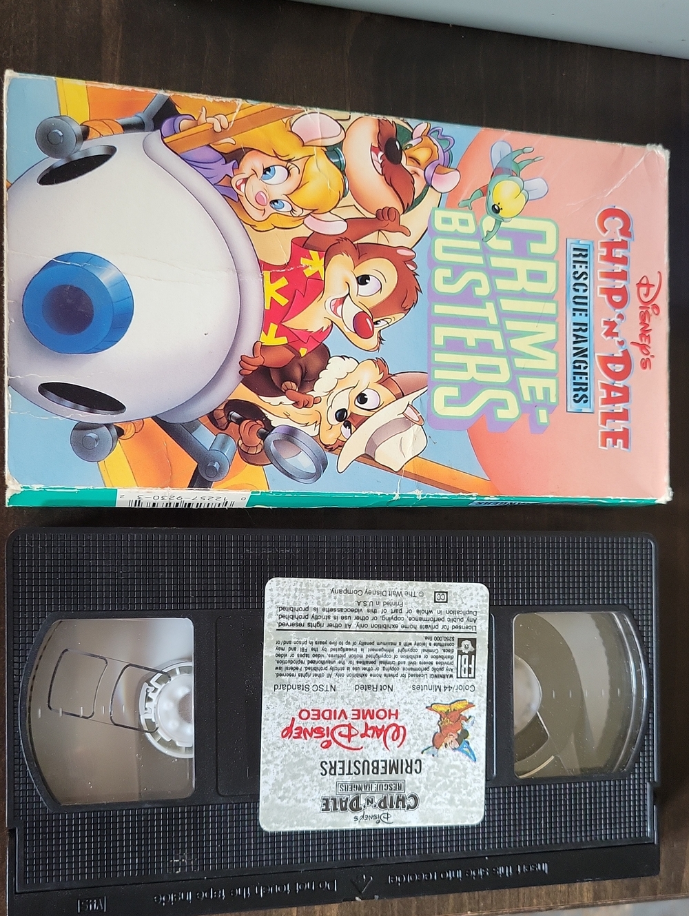 Disney Chip 'n' Dale Crime Busters VHS with Bright Multicolor Cover